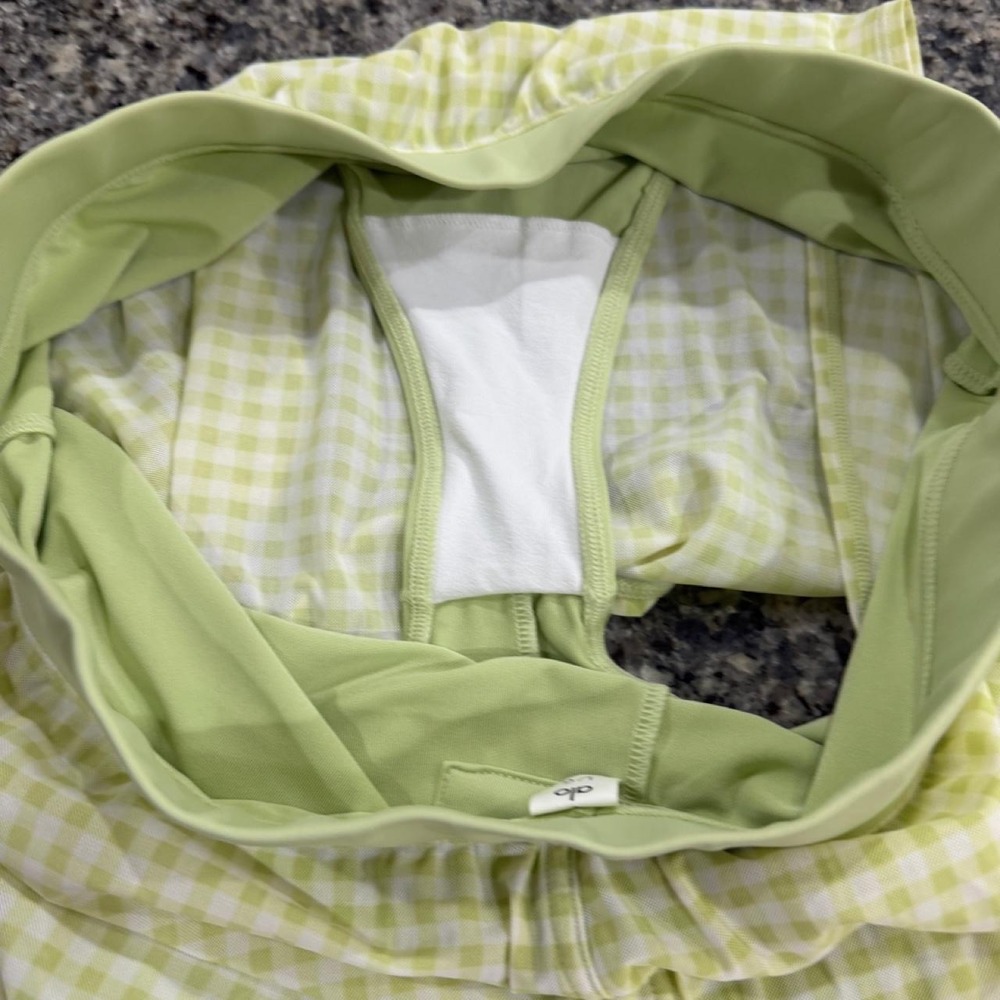 Alo Yoga White and Light Green Gingham Athletic Skirt with Built-in Shorts L - Picture 5 of 5